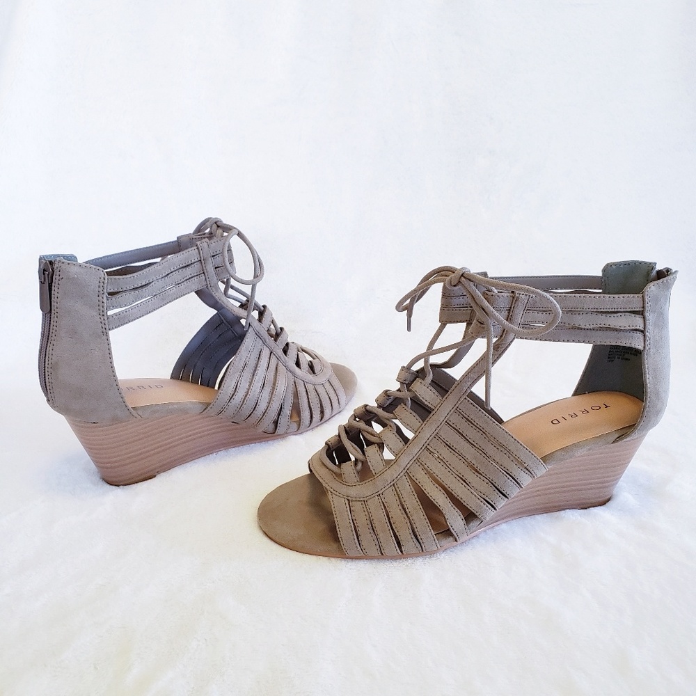 Torrid lace up wedge sandal heels (10W)